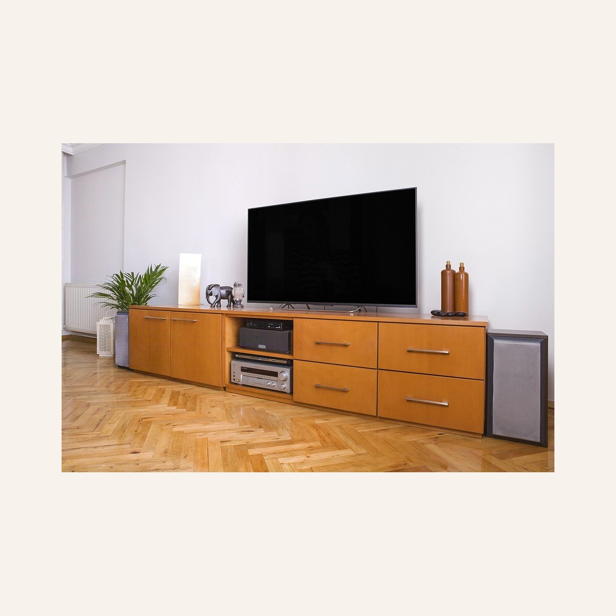 TV Rack