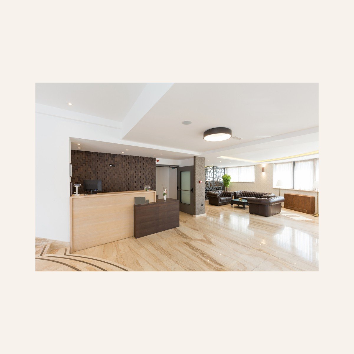 Reception Counter 10