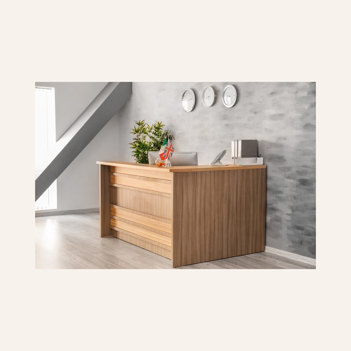 Reception Counter 8