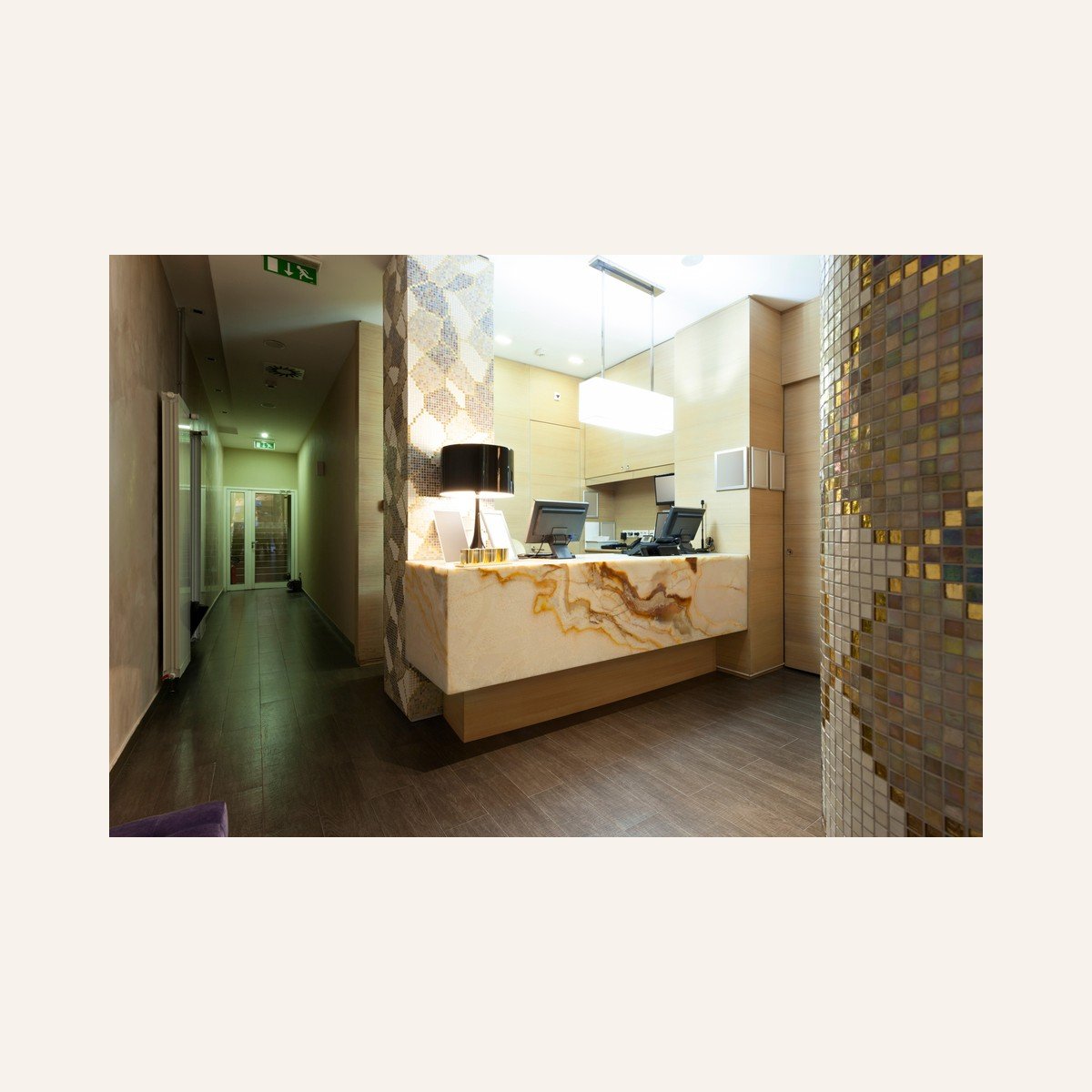 Reception Counter 9